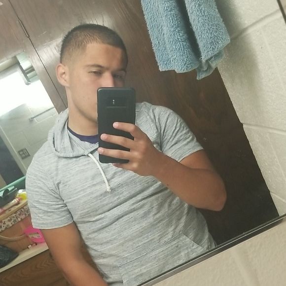 Meet your Posher, Ricky - Picture 1 of 1